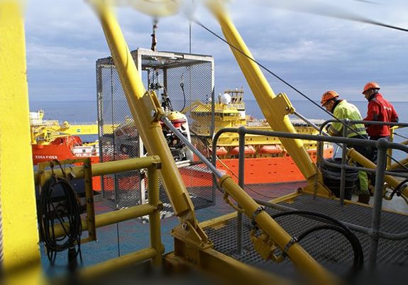 Servicio de buceo profesional